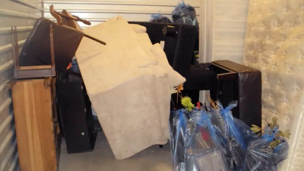 Can My Landlord Throw Out My Belongings?